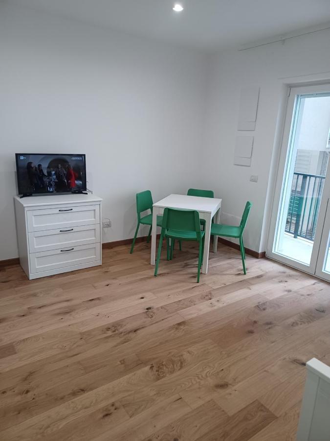 Traversa I Apartment バーリ エクステリア 写真